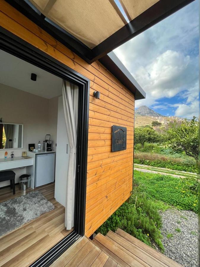 Tiny Town Kuyucak Hotel Karaburun  Kültér fotó